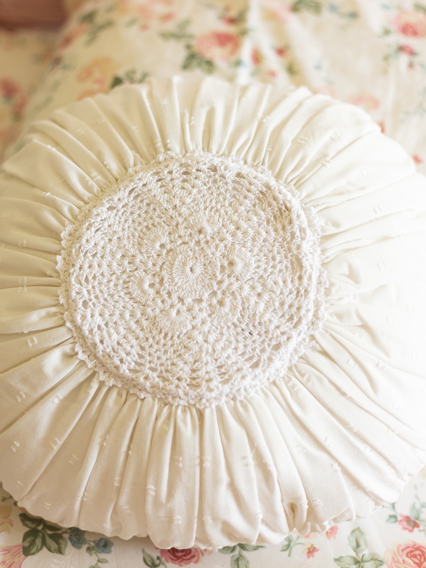 Round Cushion Cover - White with crochet detailing (Size: 16