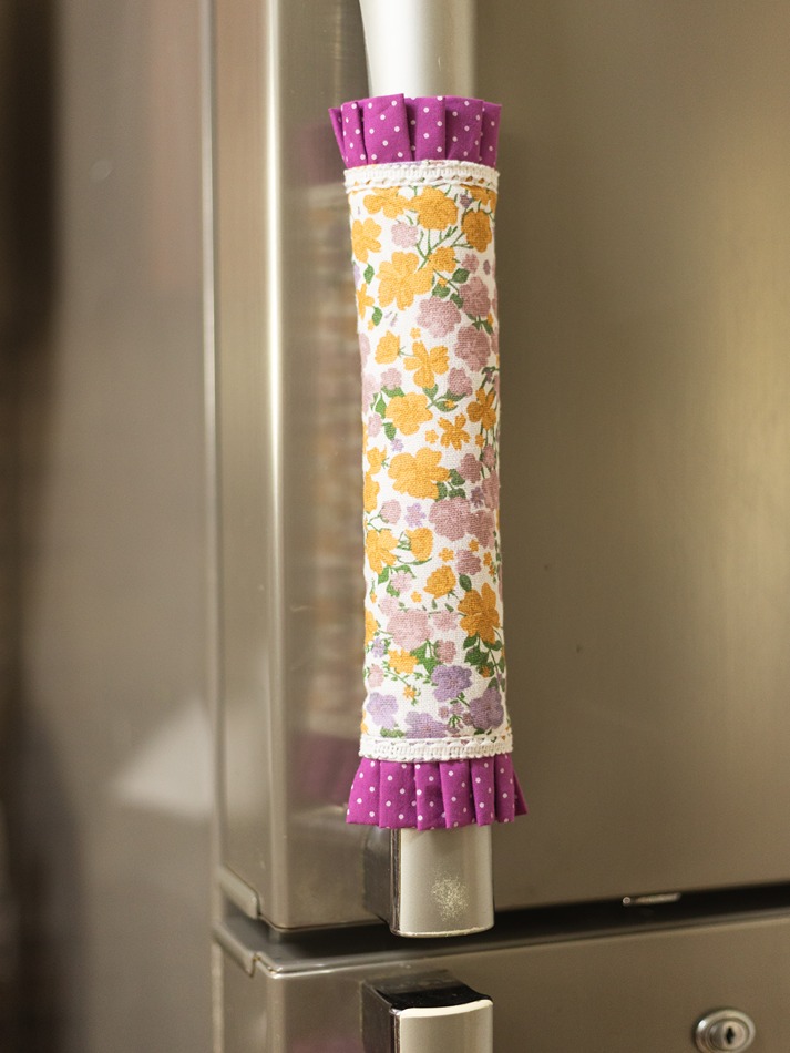 Fridge Handle Covers - Purple mustard floral with purple polka double frills (set of 2)