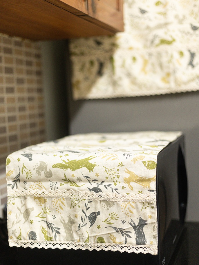 Oven Top Cover - Woodlands