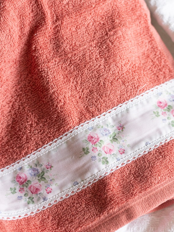 Hand Towel - Peach - Garden Whispers (Size: 16