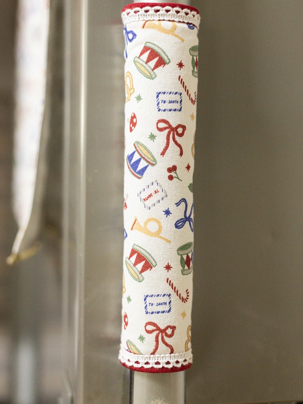 Fridge Handle Covers - Holiday Cheer  (set of 2)