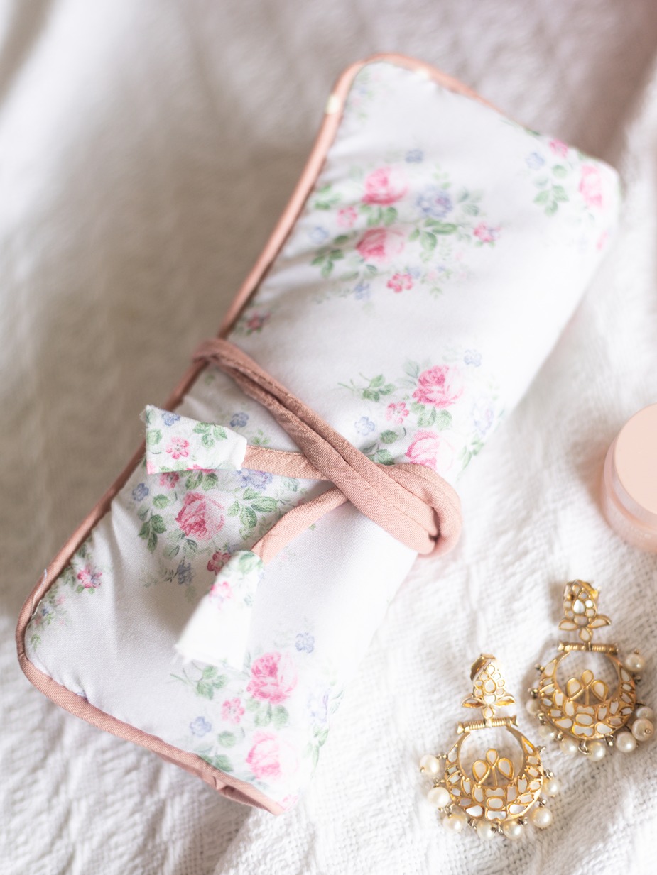 Jewellery Organizer - Garden Whispers (Size: 10.5