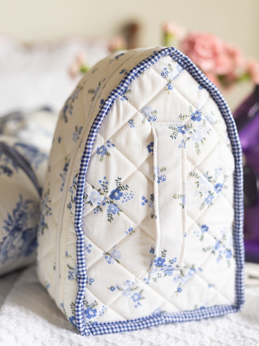 Iron Box Cover - Little blue florals