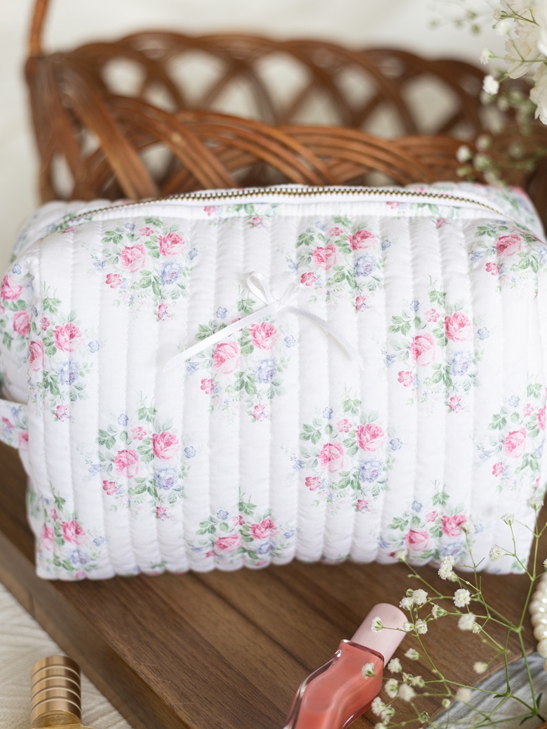 Quilted Multipurpose Pouch / Cosmetic Kit - Garden Whispers (Large size: 9