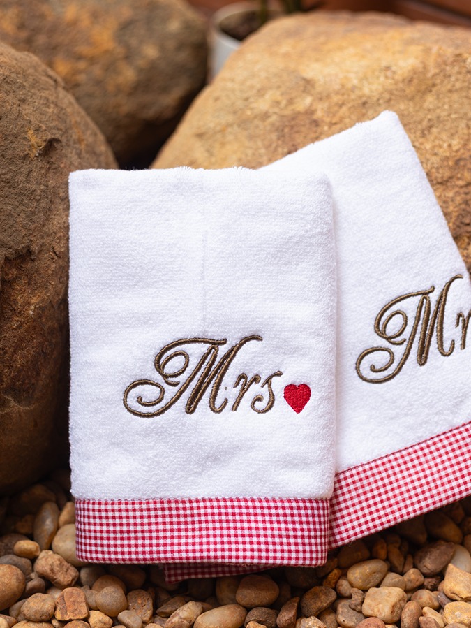 Hand Towel - Mr. & Mrs. - White with gingham detailing (Size: 16