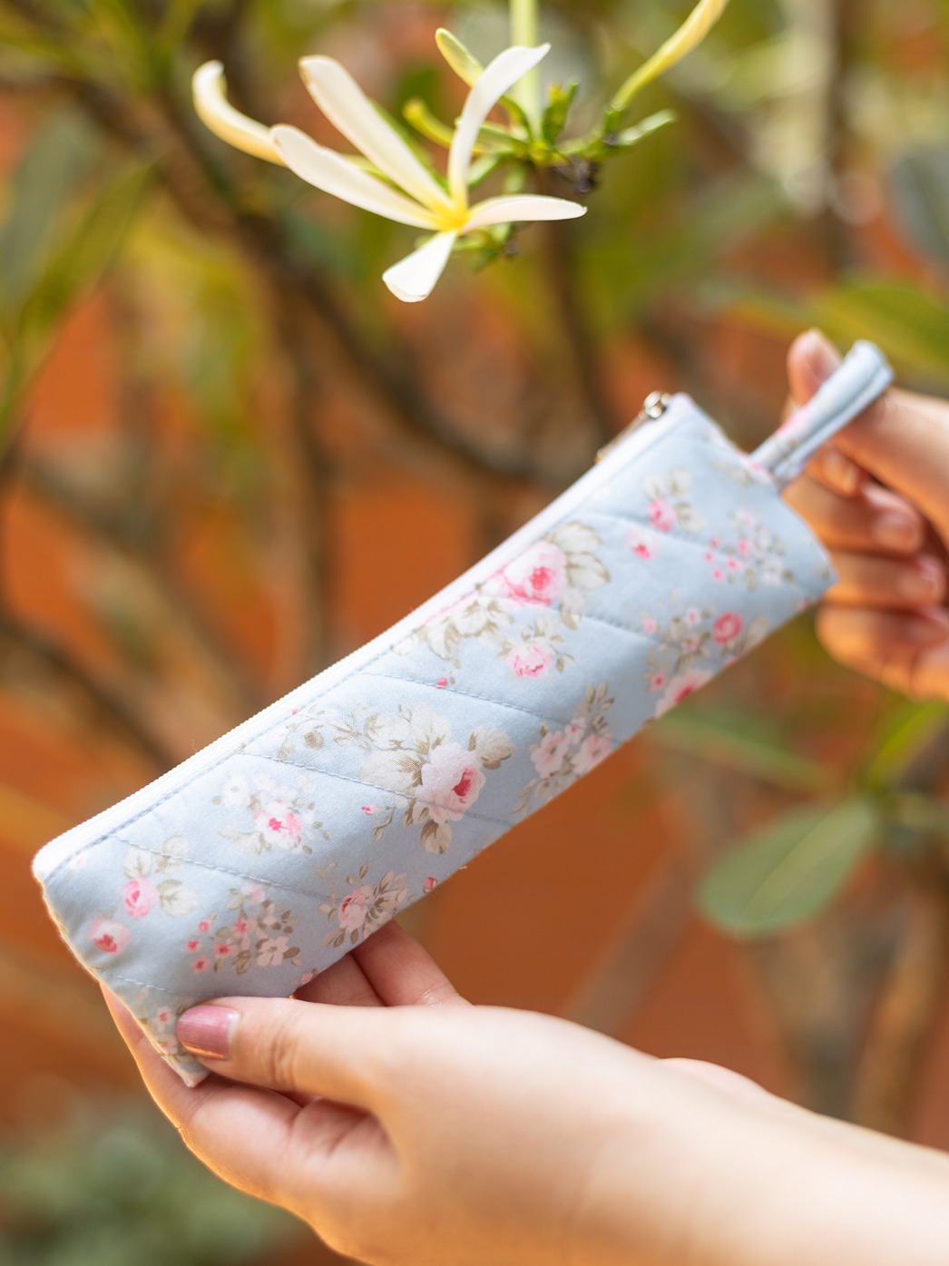 Everyday Pouches - Whimsical Roses (Size: 2.5