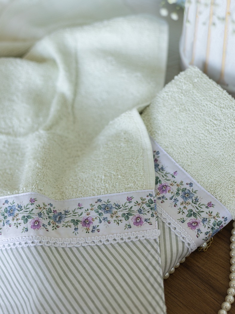 Hand Towel - Pastel green with floral, stripes and lace detailing (Size: 16