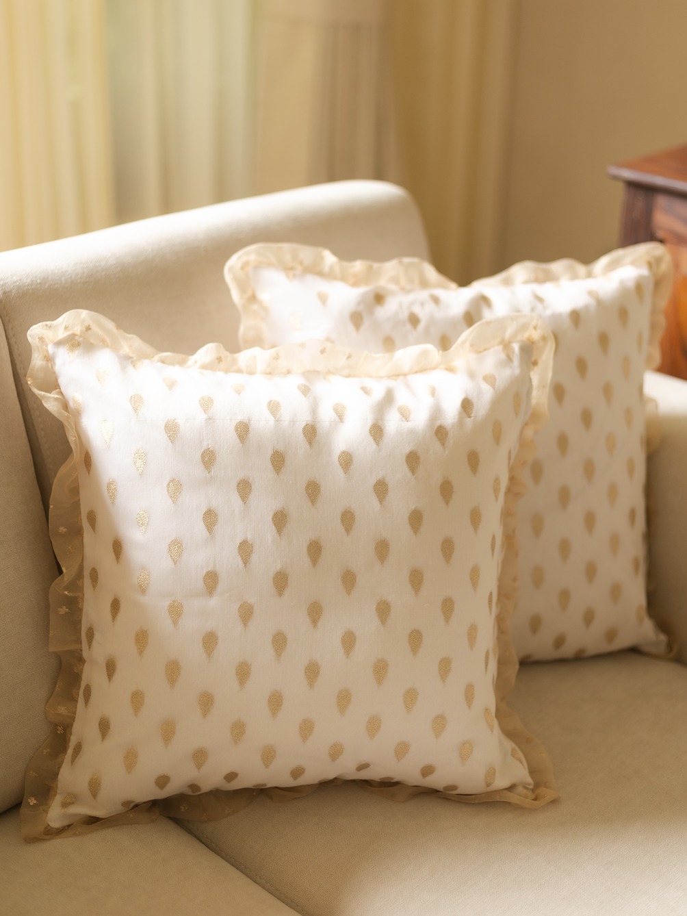 Cushion Covers - Festive - Off white with organza frills (16