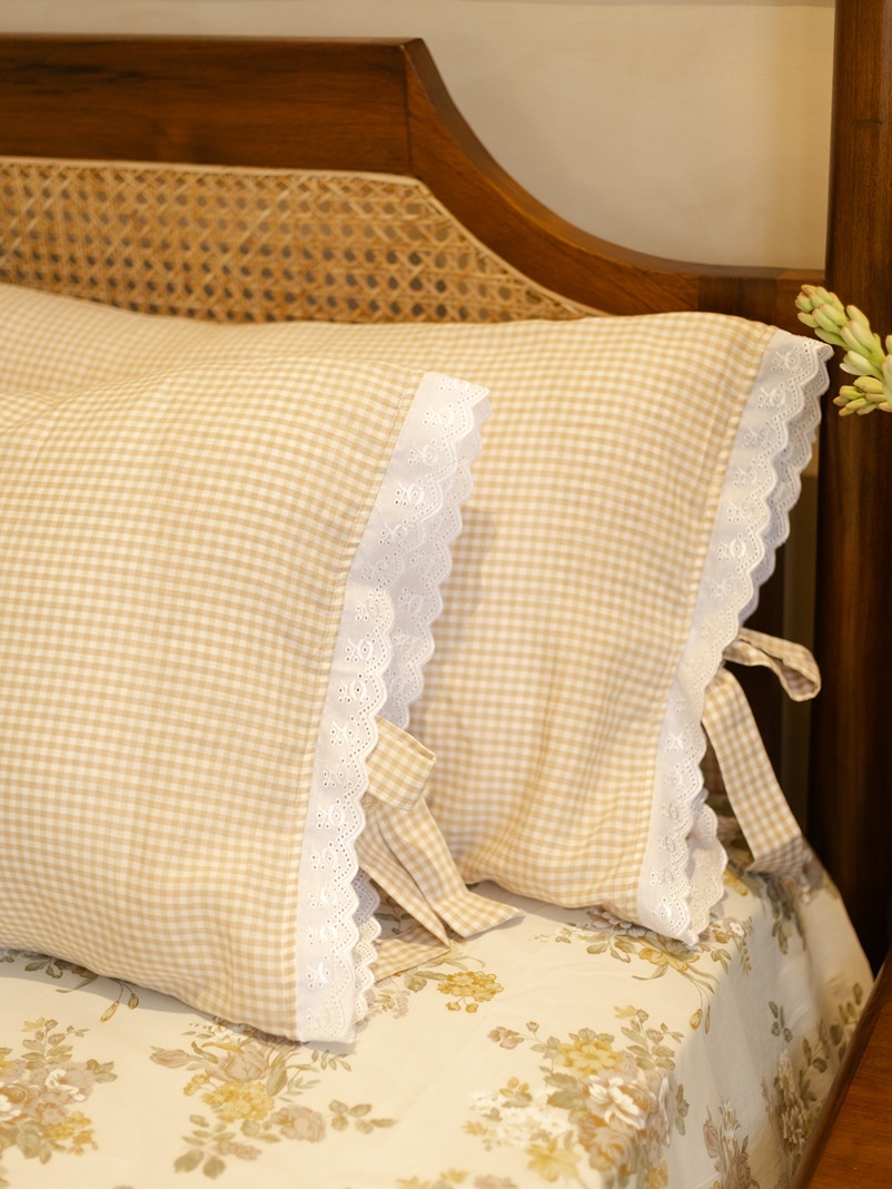 Pillow Covers - Beige Gingham with lace and tying (Set of 2 units)