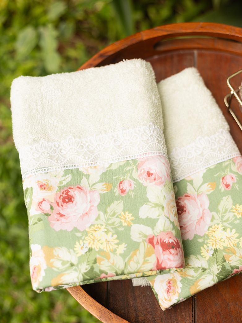 Hand Towel - Pastel green - with floral and crochet lace (Size: 16