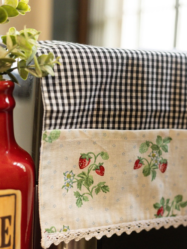 Oven Top Cover - Black and White Gingham with strawberry