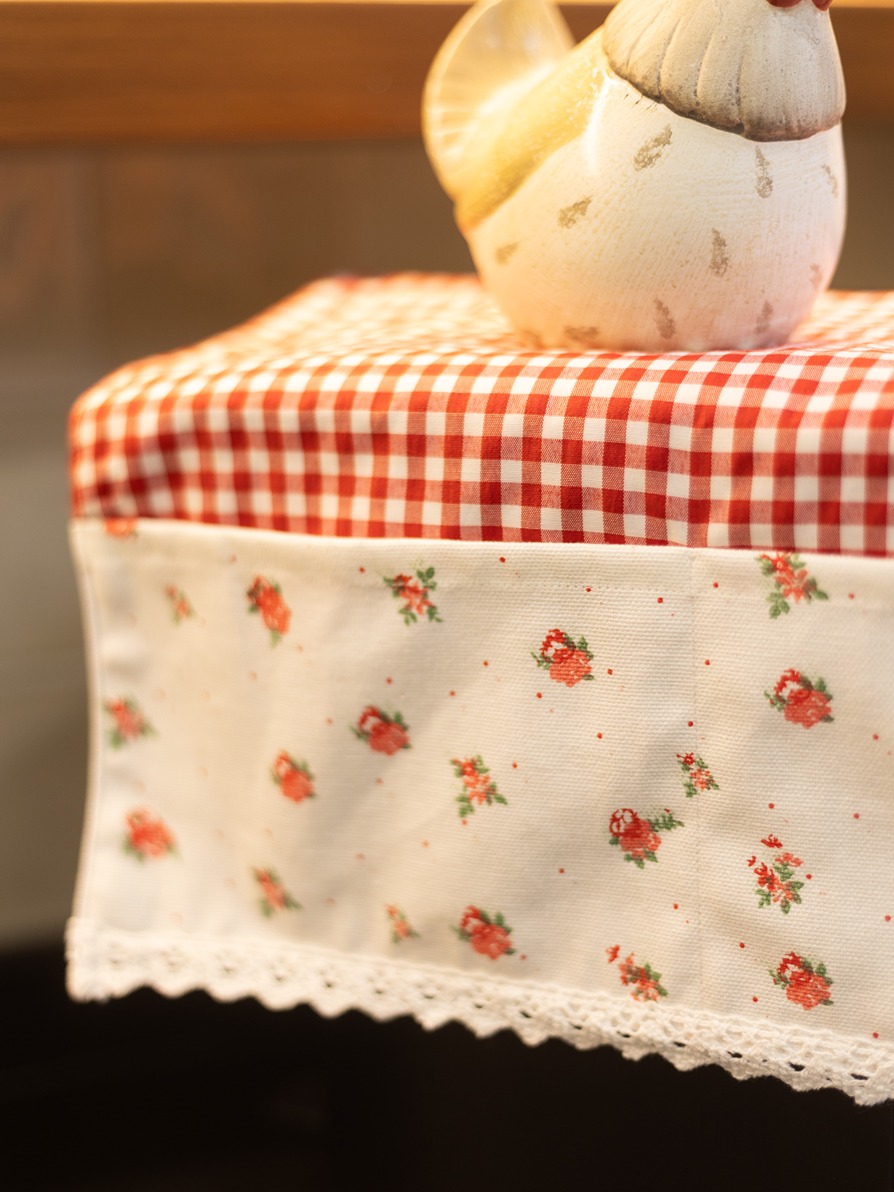 Oven Top Cover - Red Gingham with Rosy Notes