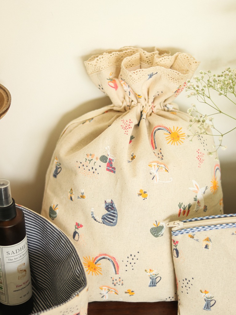 Drawstring Bag - Wonderland (Size: 12