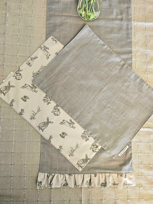 Placemats - Bunny themed on grey (Single Unit) - Reversible