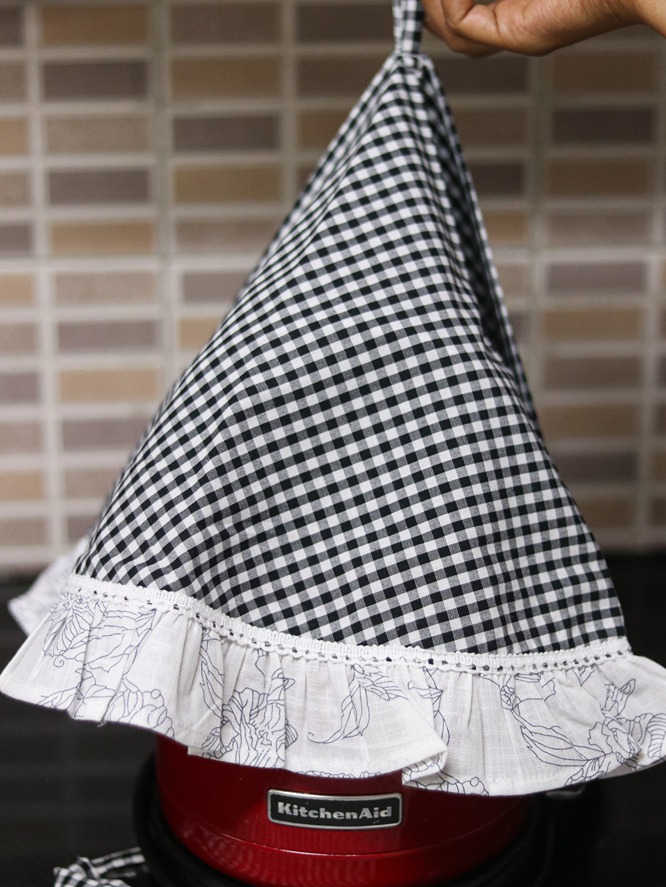Round Appliance Cover (For Mixies, Kettles etc ) - Black and white gingham with ruffles around
