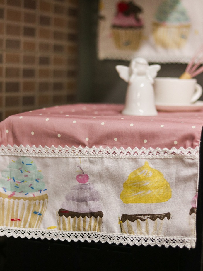 Oven Top Cover - Pink polka with cupcake themed detailing