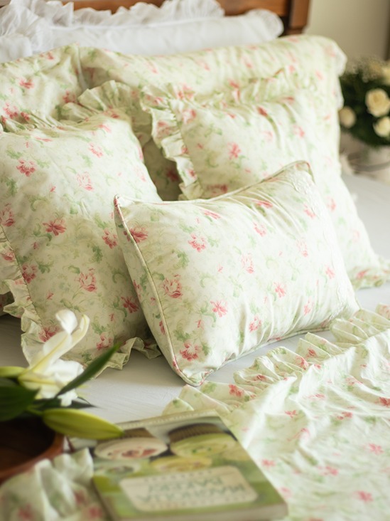 Green Floral Collection